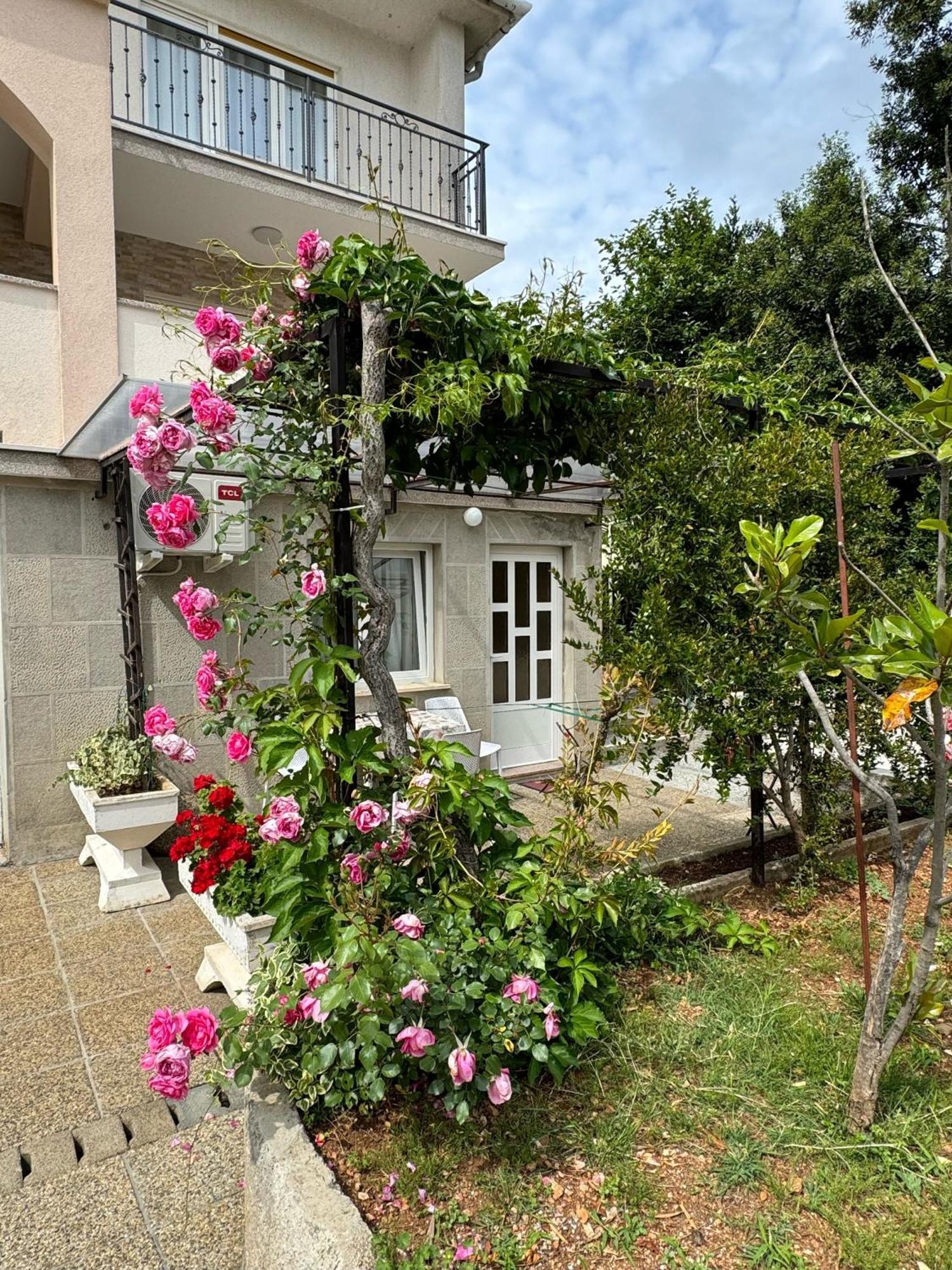 Apartment Dida Krk Town Exterior foto